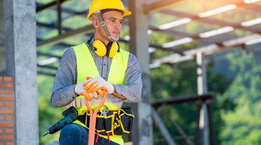 Professional gutter cleaning in Big Creek, KY